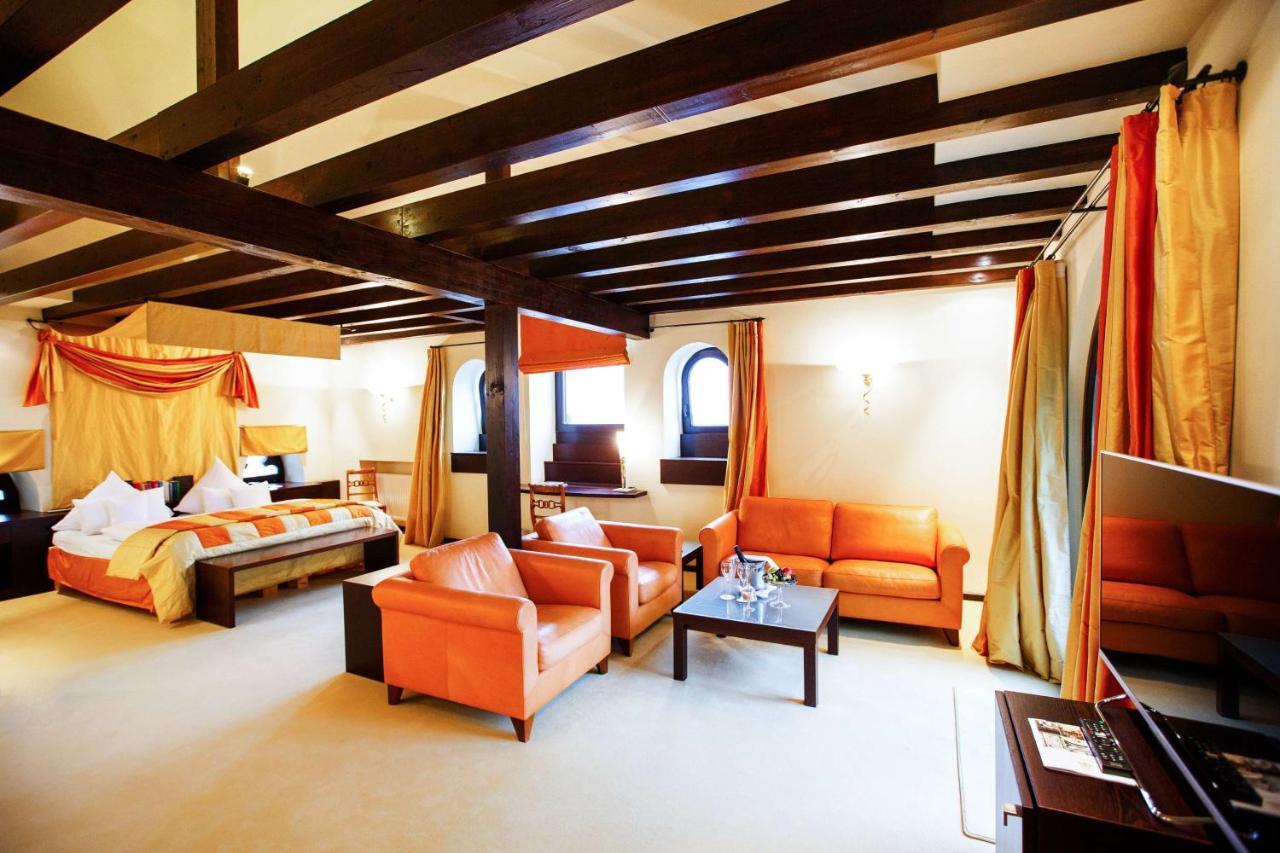 Burg & Gaestehaus By Schwarzenstein Geisenheim Ngoại thất bức ảnh